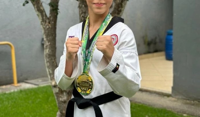 Ajuda para os próximos campeonatos de Tainara.