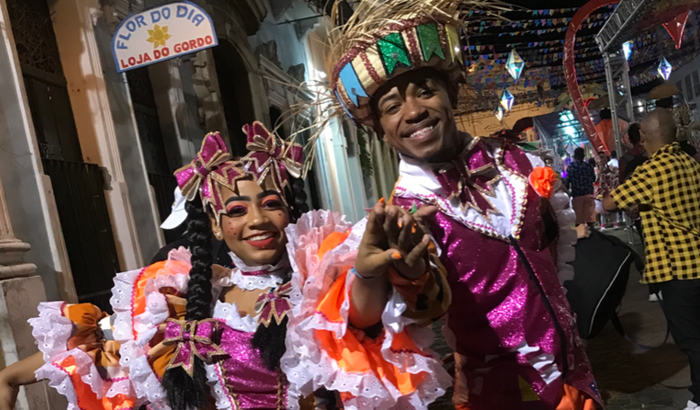 Ajude-nos com o nosso carnê da Quadrilha