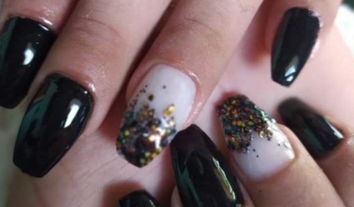 Me ajude a comprar meus materiais de unha 