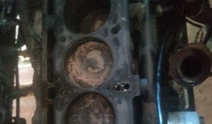 Motor fundido por serviço de mecânico mal feito