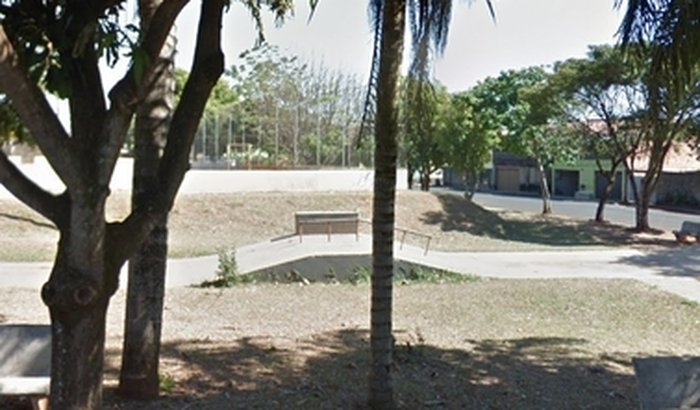 Reforma da pista do alfredo ( nova Plutão skate spot )