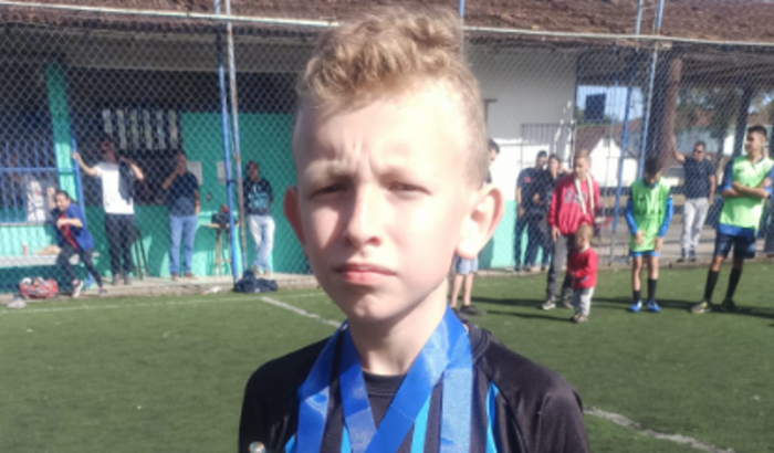 ANDREW NA BASE DO ATLÉTICO-MG