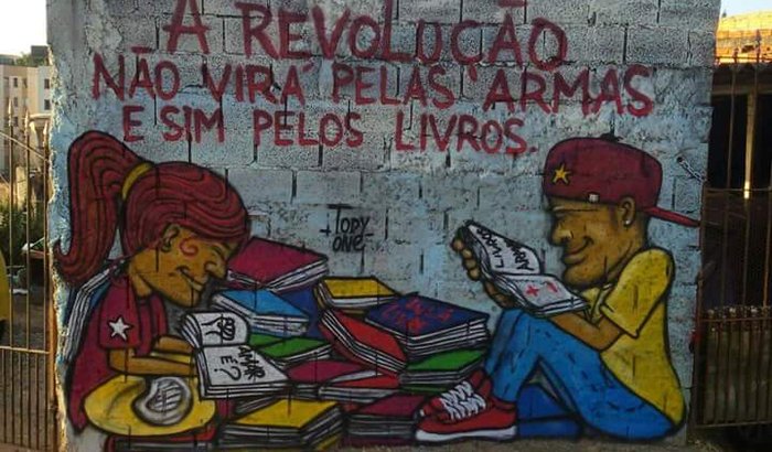 Ajude um estudante 
