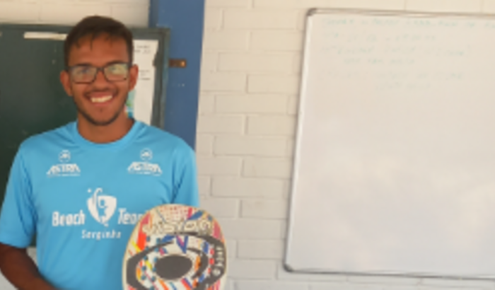 Dinheiro para poder realizar um sonho jogar um torneio fora da minha cidade 