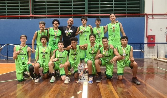 Ajuda para os atletas de base da Moveon