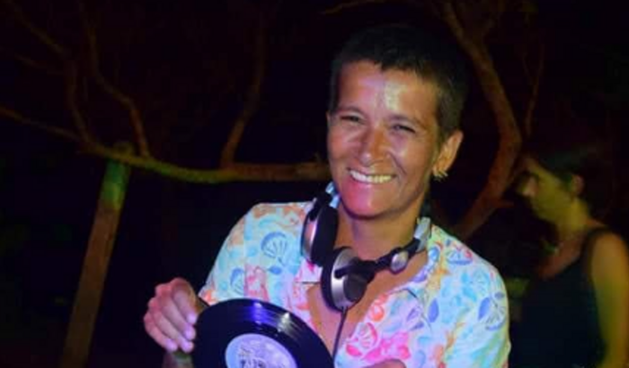 Ajuda para comprar equipamento DJ Léa