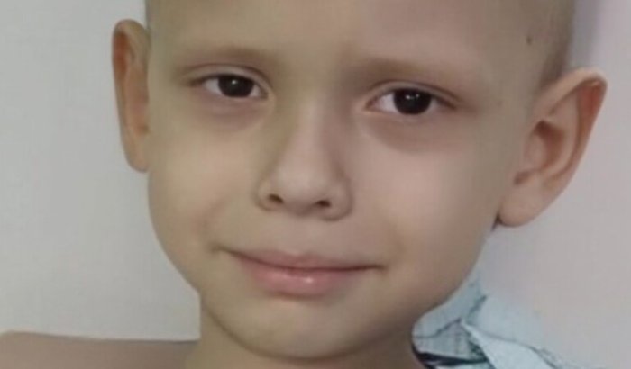 Ajude meu menino com câncer 