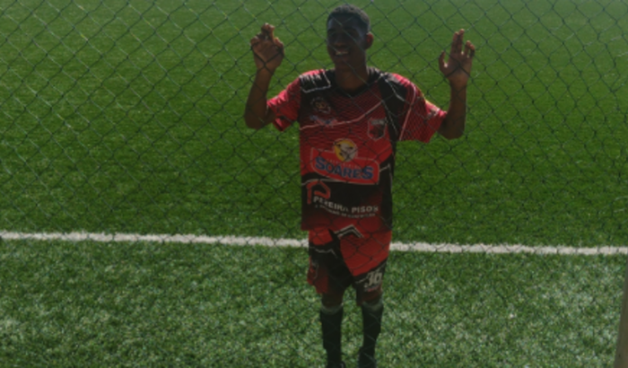 Venho através dessa vakinha,pedi uma colaboração de qualquer valor ,para eu poder ir em busca do meu sonho⚽Deus abençoe 