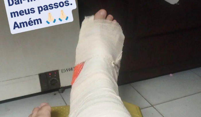 Ajuda com despesa após acidente de moto