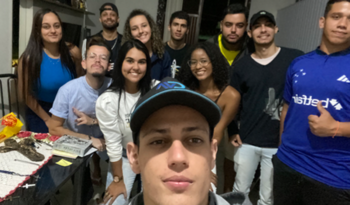 Em prol do Retiro de Jovens