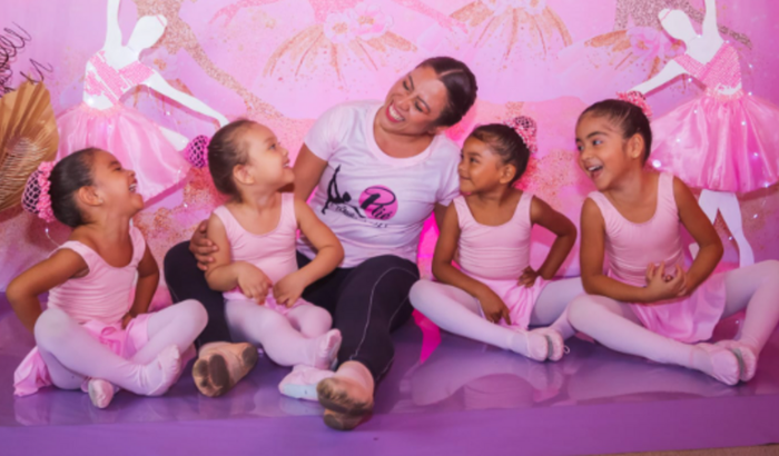 AMOR PELA DANÇA, DOE COM AMOR