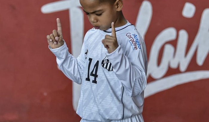 Me ajude a realizar esse sonho Mateuzinho M10 na Europa