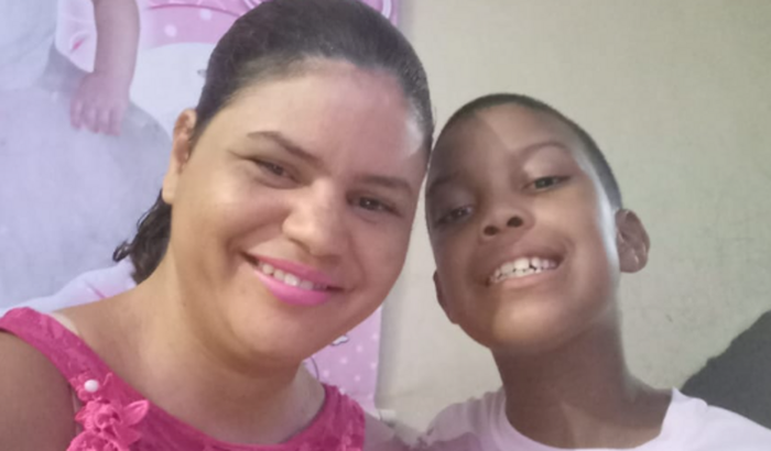 Meus 9 aninhos ajude a ter minha festinha.