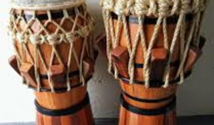 Ajude ao nosso grupo Guerreiros de Luanda a compra um atabaque encordado 