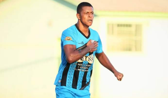 Ajuda ao atleta Mike - Bar do Nono