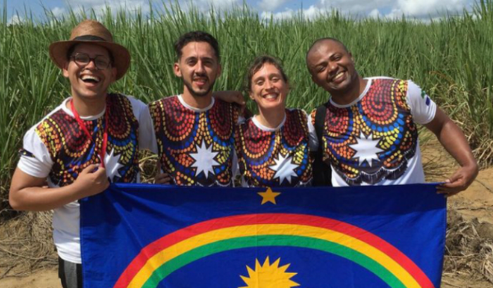 Das ruas do Pixete para o mundo!