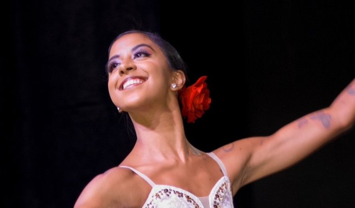 AJUDE UMA BAILARINA A FAZER UM CURSO DE FÉRIAS  EM MIAMI 