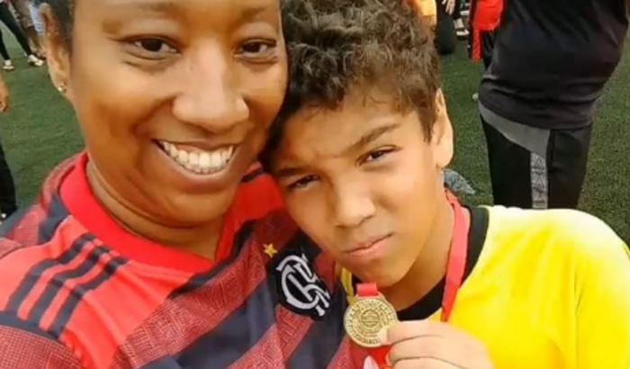 AJUDA COM OS GASTOS PARA REALIZAÇÃO DE TESTE NO CLUBE DO AVAI