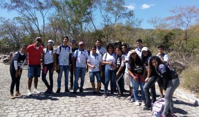 Apresentar o trabalho desenvolvido pelos alunos no SBGames