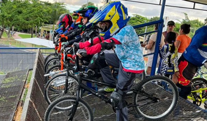Presente de aniversário de Vinícius Havro