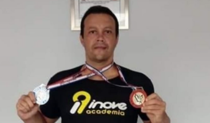 Ajude um atleta 