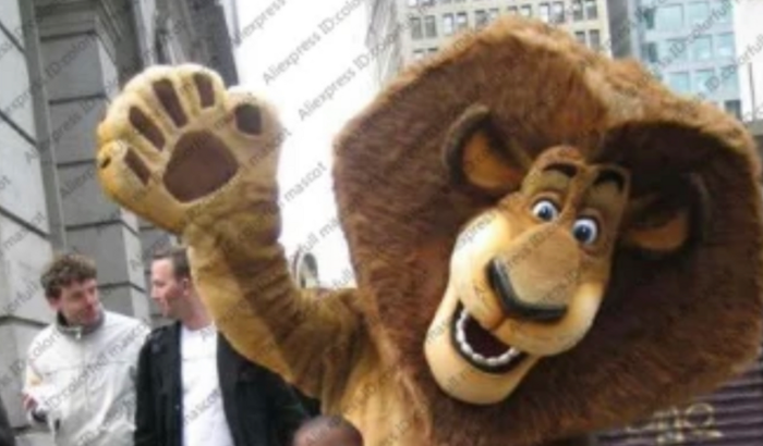 Mascote de leão para festa de 2 anos do Joaquim 