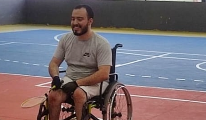 Ajuda para comprar cadeira de rodas esportiva