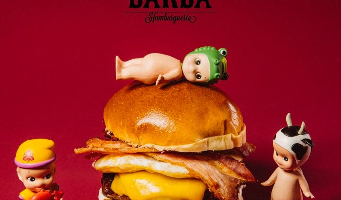 ROUBARAM O BARBINHA! HEEELP 