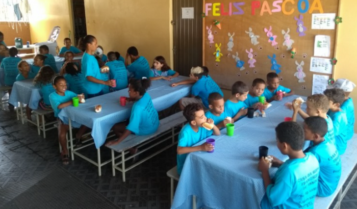 Ajude a alimentar 5 mil Crianças e adolescentes em todo o Brasil