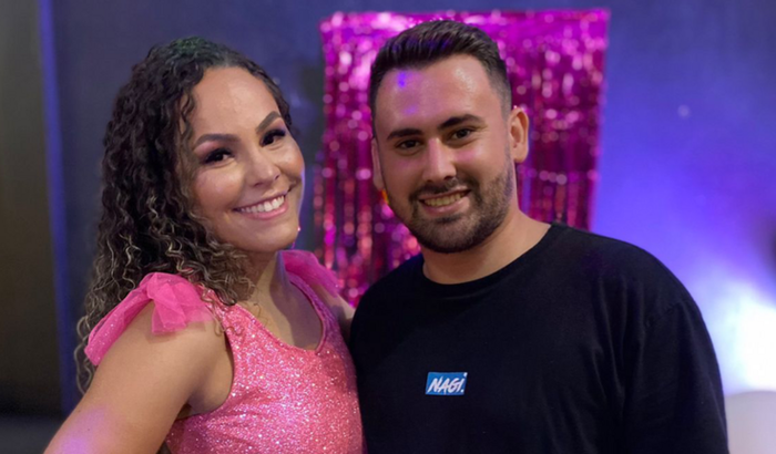 ajude nos a comprar uma geladeira 