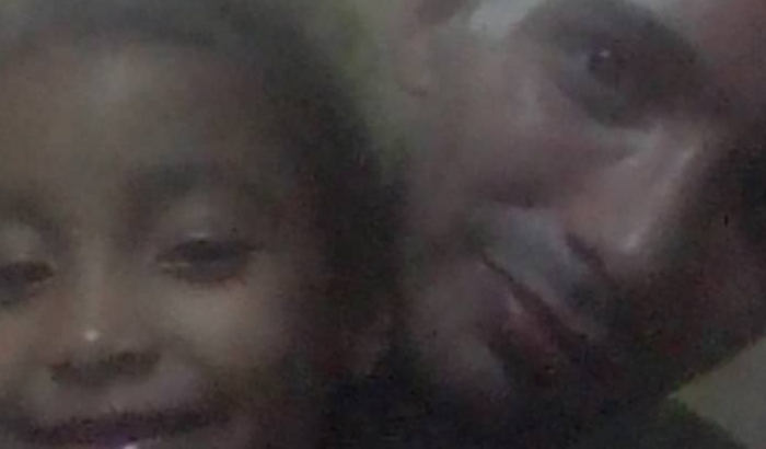 Ajuda para um pasajen para um amigo que está en Cuba.