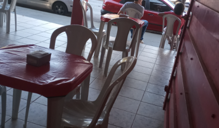 Preciso comprar uma moto para ir no serviço, por que meu serviço e bem longe de casa e eu so tenho uma bicicleta