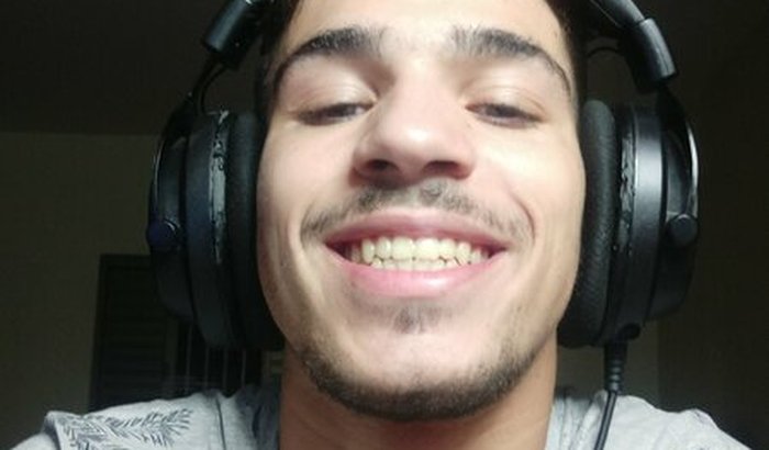 Ajuda para arrumar meu computador para voltar com os meus trabalhos 