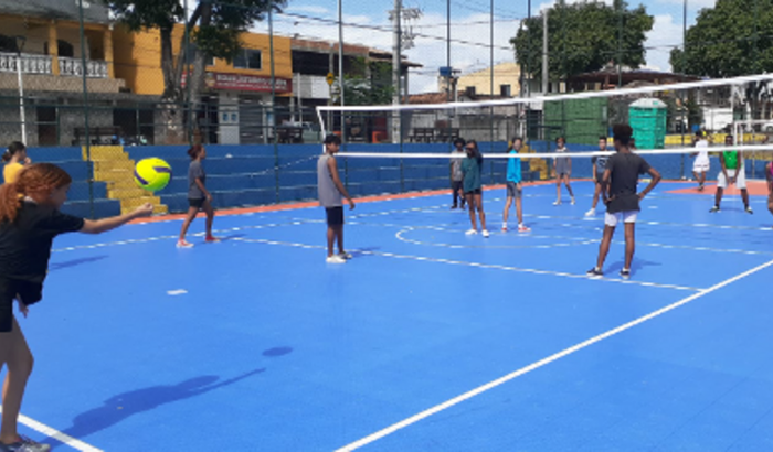 Compra de material esportivo para Escola de Vôlei Abrantes