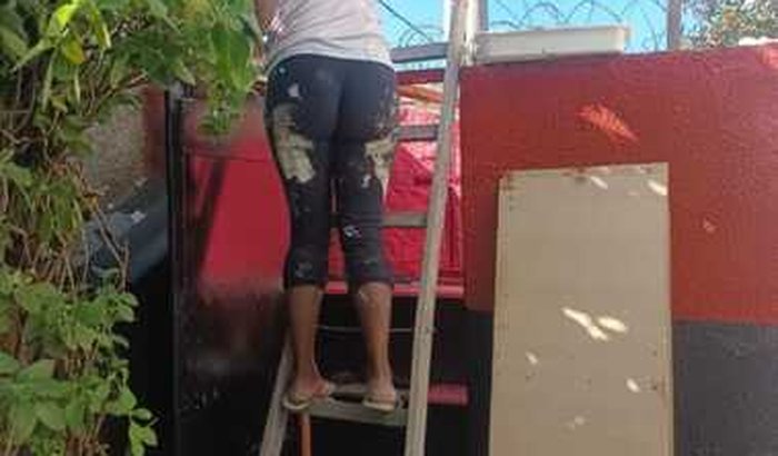 Ajuda para comprar as ferramentas furtadas que é meu trabalho e meu sustento . 