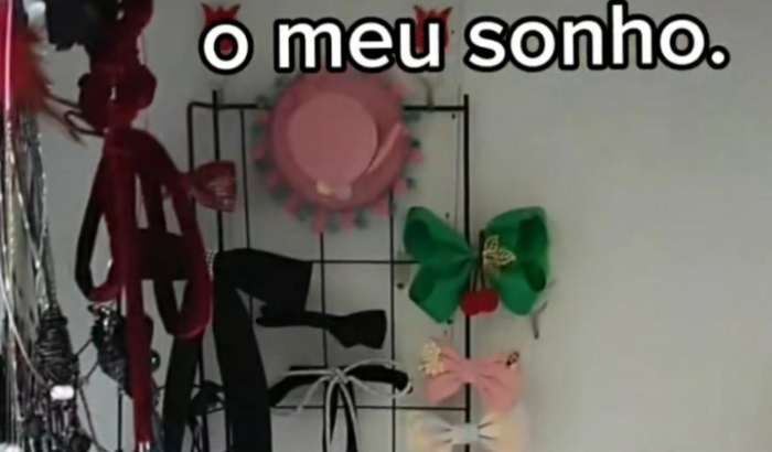 PADRINHOS DA DANI( AJUDA PARA COMPRA A CASA E CONSTRUIR O ATELIÊ DE LACINHOS)