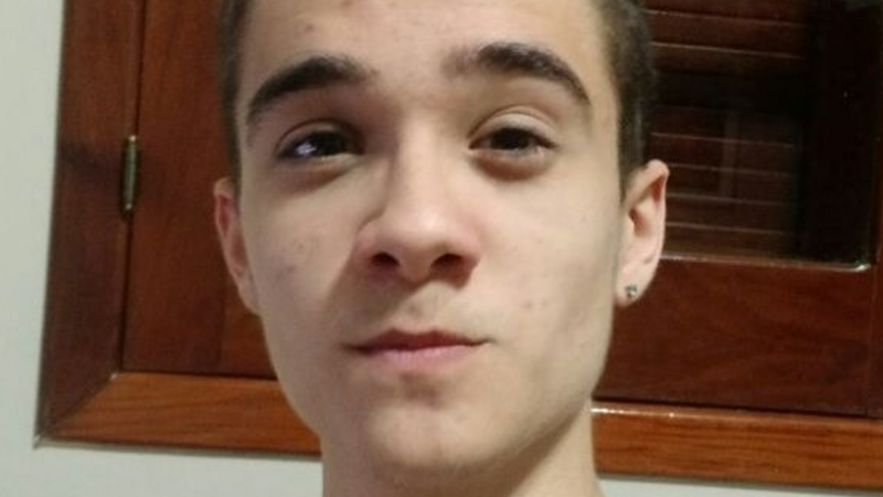 imagem da vaquinha Coreano cortar o cabelo e o bigode