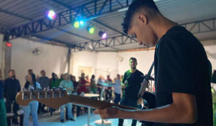 AJUDE A COMPRAR MINHA PEDALEIRA DE GUITARRA