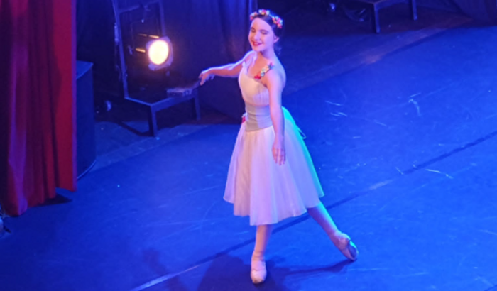 Apresentação de ballet no Festival de Danzas Mercosur