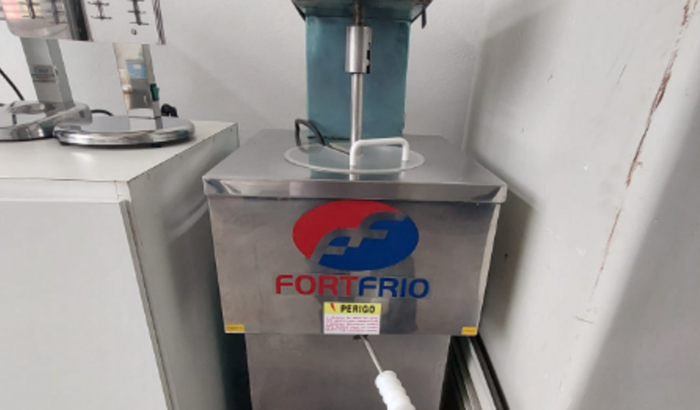 Sem essa.maquina nao consigo trabalhar