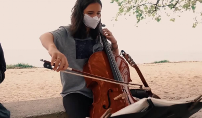 ME AJUDEM A COMPRAR UM CELLO