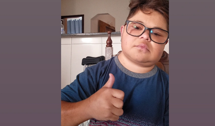 Cadeira de roda motorizada