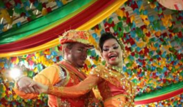 AJUDE A QUADRILHA BRILHOS DA BARRA 