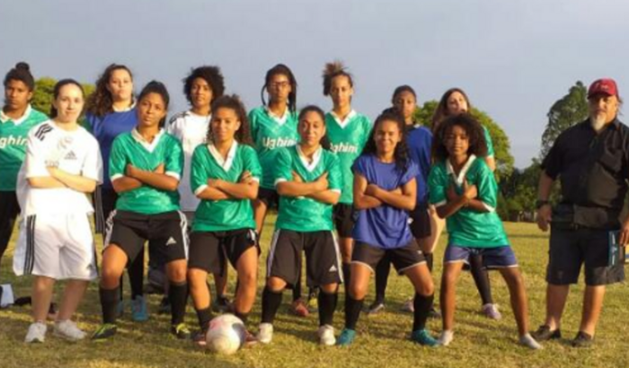 Futebol sem crack é 10