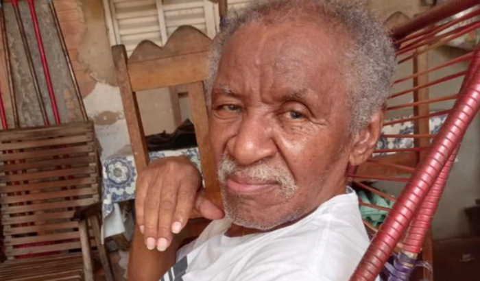 Ajudando a cirurgia do tio Luiz