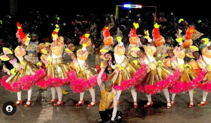 Ajuda para Grupo Cultural em Compromisso