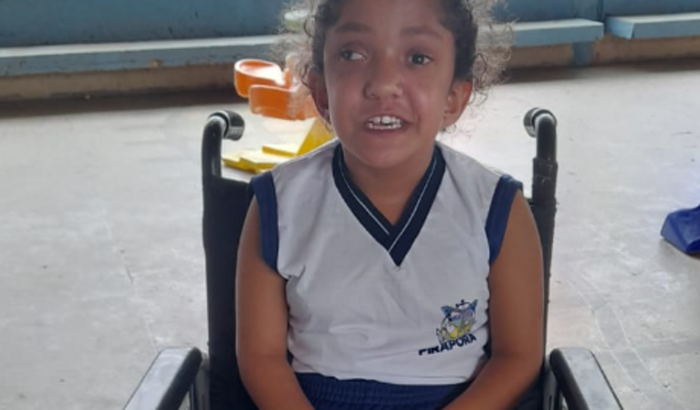 Vaquinha para a Perolla