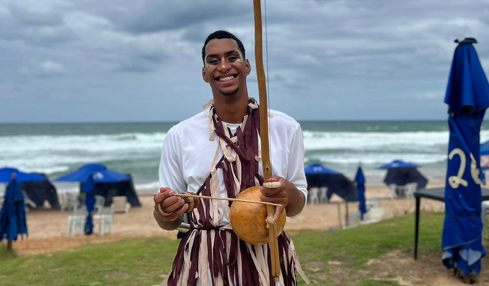 ME AJUDE A IR PARA A CHINA