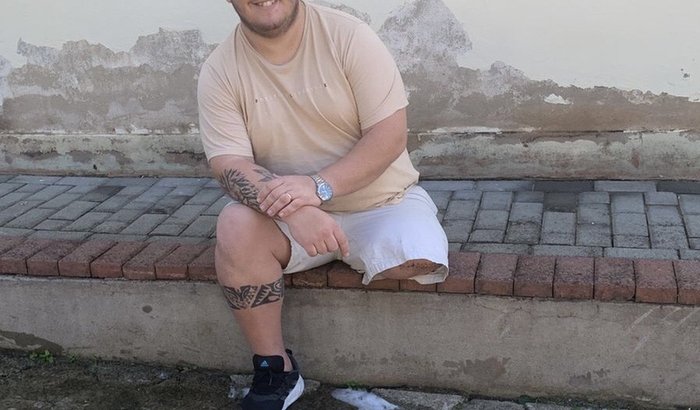 Ajuda para comprar a prótese do William