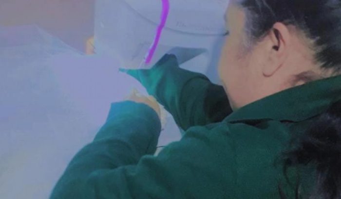 AJUDE ESTA MAE DESEMPREGADA .....  